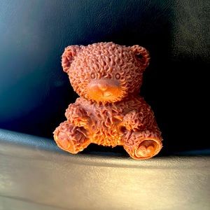 Squishy bear toy